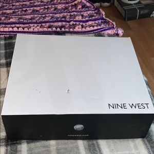 Nine west chrissa heel bootie